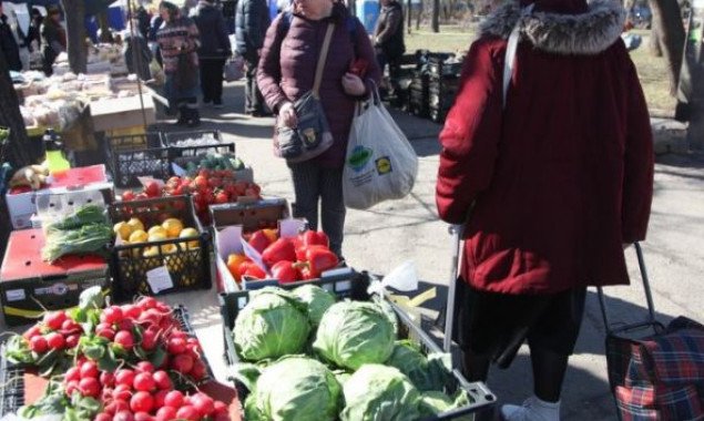 Киевский нардеп-мажоритарщик хочет знать, зачем нужен рынок на ул. Электротехнической
