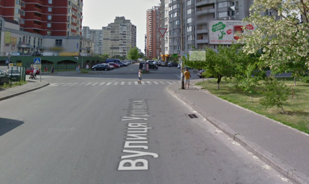 Жители Дарницкого района Киева просят установить светофор на одном из опасных перекрестков