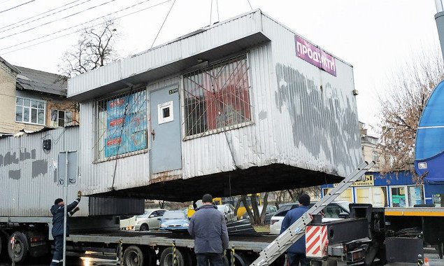На прошлой неделе в Киеве было демонтировано 82 незаконно размещенных временных сооружения