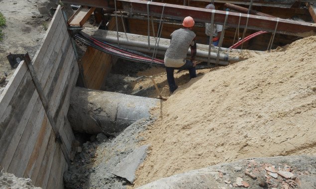 КГГА разрешила “Киевводоканалу” строить дублирующий канализационный коллектор за 70,8 млн гривен