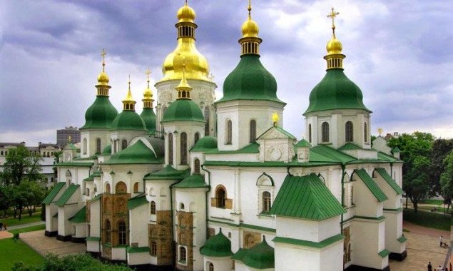 Частные фирмы будут охранять музеи “Софии Киевской” за 2,7 млн гривен