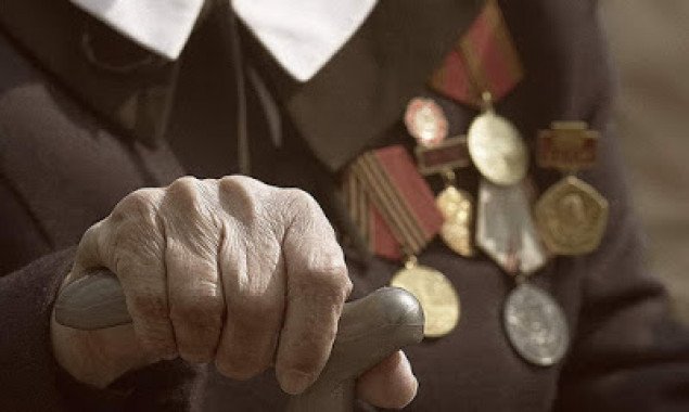Власти Киевщины обещают до 5 мая выплатить матпомощь ветеранам войны и жертвам нацистских преследований