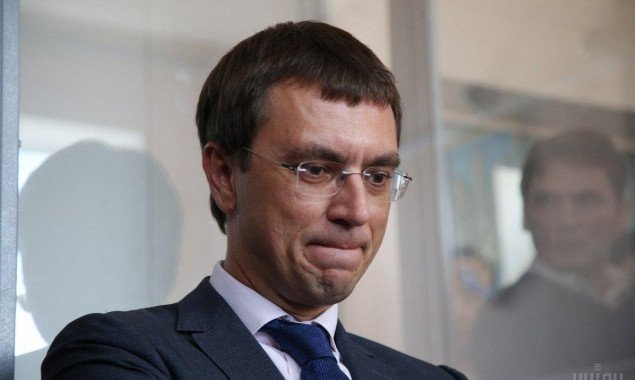 НАБУ подозревает, что из-за экс-министра инфраструктуры Омеляна госбюджет недополучил десятки миллионов гривен