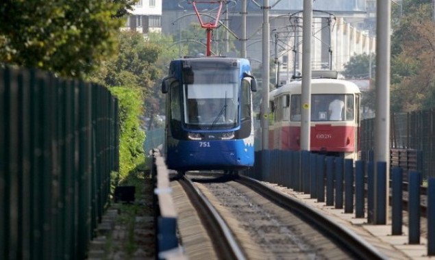 “Киевпастранс” потратит очередные 16,8 млн гривен на ремонт станций скоростного трамвая