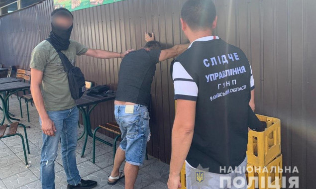В Броварском районе депутат сельсовета попался на взятке в 1,5 тысячи долларов