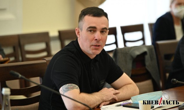 Депутата Киевсовета Сергея  Майзеля освободили от уголовной ответственности за поддельный диплом