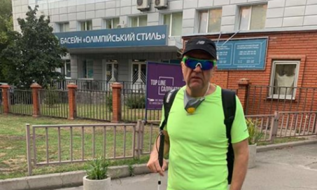 Незрячего спортсмена не пустили в бассейн в Киеве