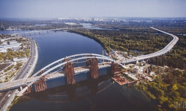 Субподрядчик по строительству Подольско-Воскресенского моста обратился к Кличко с просьбой рассчитаться с долгами