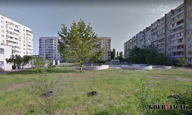Госгеокадастр почти 5 лет не вносит в земельный кадастр информацию о сквере на улице Северной в Киеве
