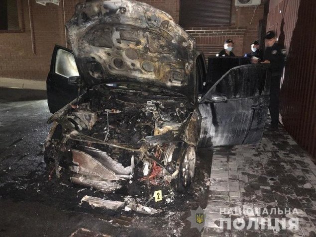 Нардепу Гео Леросу сожгли автомобиль (фото, видео)