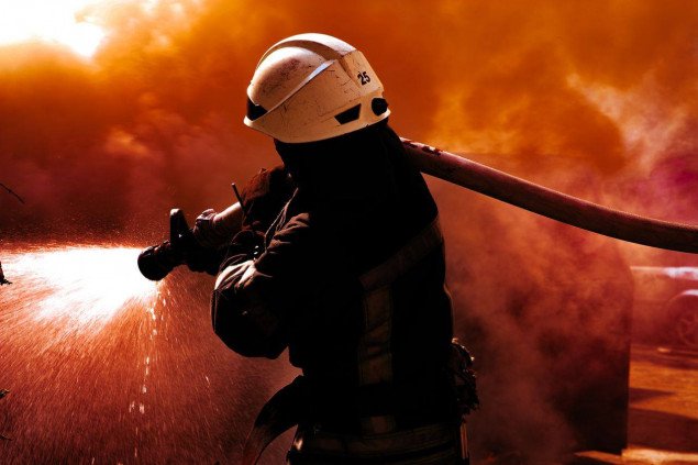 За неделю столичные спасатели ликвидировали 104 пожара