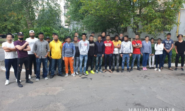 Полицейские выявили на Киевщине еще одну группу нелегалов