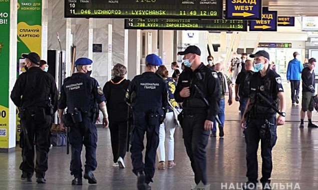Полиция Киева похвасталась снижением количества грабежей на Центральном вокзале