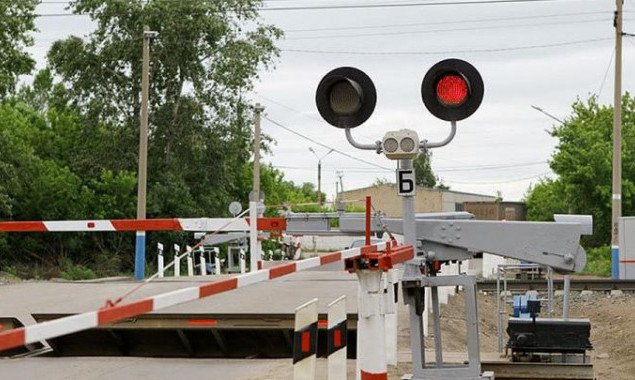 Движение автомобилей через железнодорожный переезд в Вишневом на Киевщине будет закрыто 16-17 сентября (схема объезда)