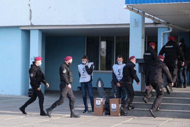 Пятая часть всех сообщений в полицию в день выборов поступала из Киева и области