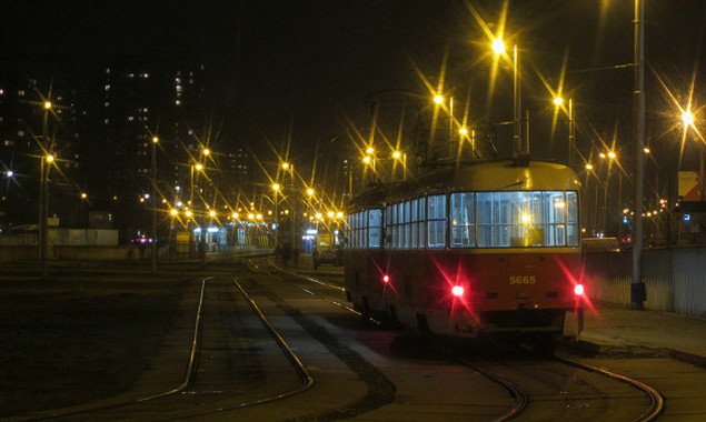 В ночь на 29 и 30 октября в Киеве трамвай №14 изменит маршрут движения