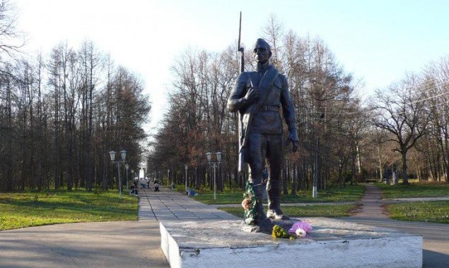 Борисполь намерен присвоить парку имя умершего от короновируса мэра Анатолия Федорчука