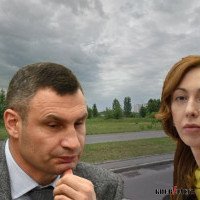 Сквозь скандалы и разборки: фирма из орбиты Кличко планирует построить громадный ТРЦ на Осокорках