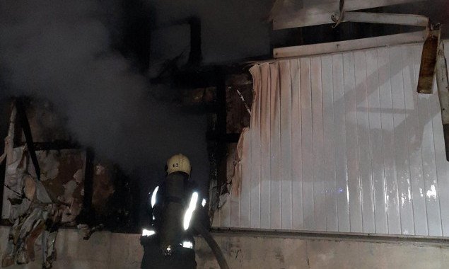 При ликвидации пожара на Киевщине обнаружили тела двух человек