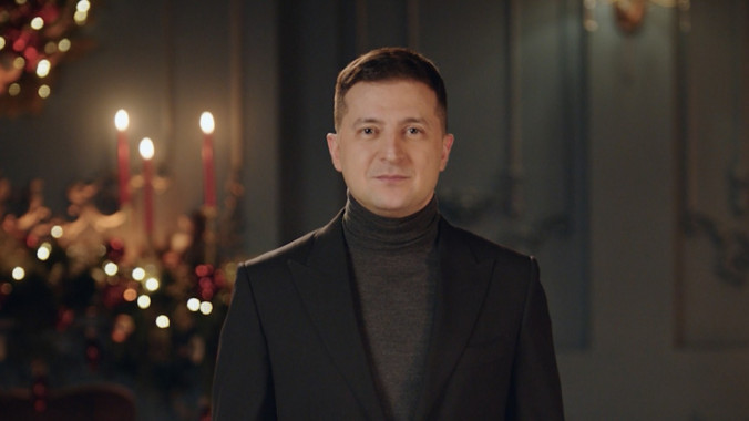Зеленский поздравил украинцев с Рождеством (видео)