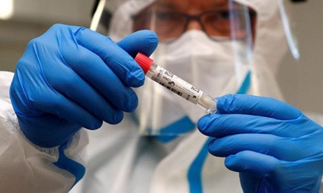 В Украине зафиксировано около 5,5 тысяч новых носителей коронавирусной болезни