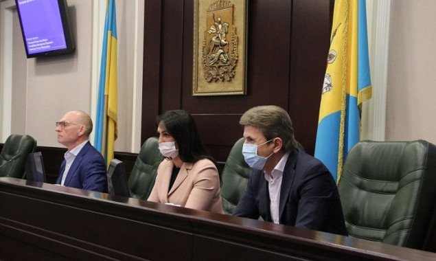 Депутаты фракции “За Майбутне” требуют от Киевоблсовета включить их в состав постоянных комиссий