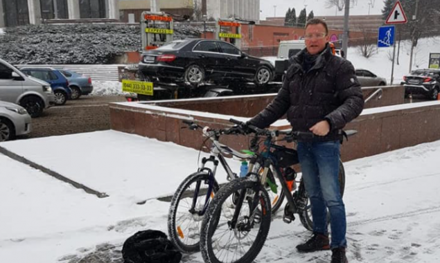 В Киеве у дипломата из Нидерландов украли велосипед