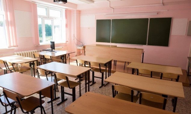 В Киеве закрыли 2 школы на карантин из-за роста заболеваемости коронавирусом