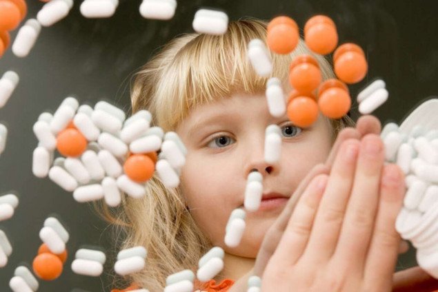 Профильный комитет ВР рекомендовал Раде принять законопроект о запрете продажи лекарств детям до 14 лет
