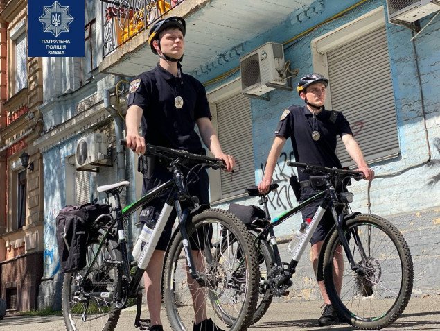 В Киеве приступил к работе полицейский велопатруль (фото)