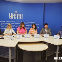 Столичные “Слуги народа” выступают за разделение должностей главы Киевсовета и городской администрации