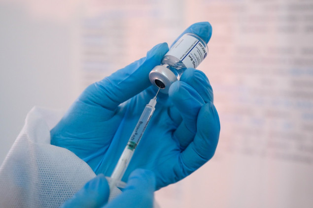 В Украине за сутки вакцинировано от COVID-19 около 145 тысяч человек