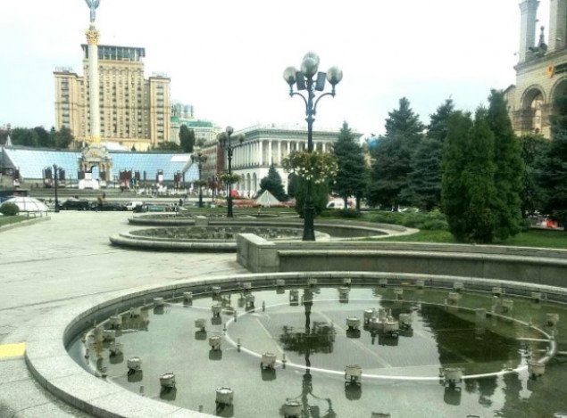 В районе столичного Майдана Независимости из-за аварии в электросети обесточены фонтаны и здания