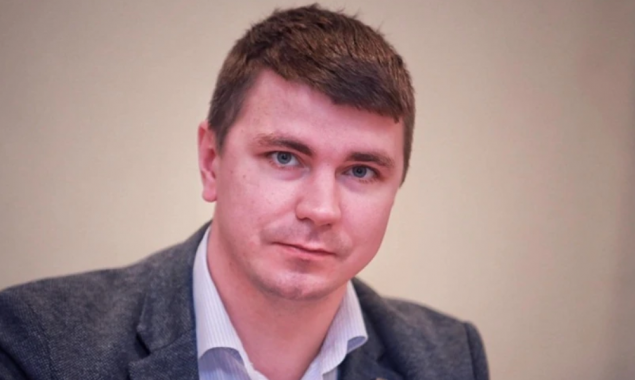 В Киеве в такси умер народный депутат Антон Поляков