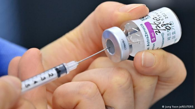 Киевские медучреждения получили вакцину от COVID-19