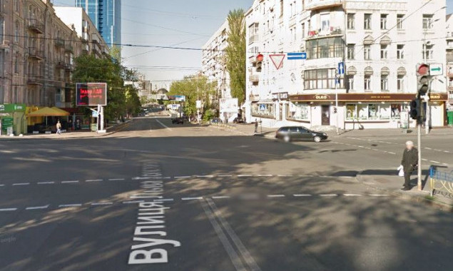 Движение по одной из центральных улиц Киева ограничено до 6 декабря (фото)