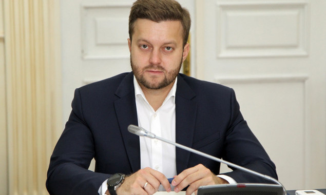 Замглавы КГГА Константин Усов назвал несколько компаний ключевыми игроками “маршруточной мафии”