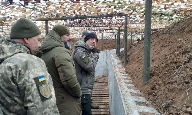 “Режим риска из-за скопления российских войск вокруг Украины понятен”, – Алексей Резников