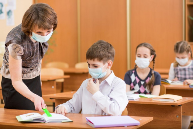 С понедельника, 22 ноября, в школах Киева возобновляется очное обучение