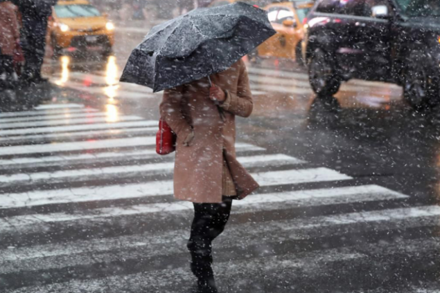 Завтра, 3 декабря, в столице ожидается мокрый снег и дождь, на дорогах местами гололедица