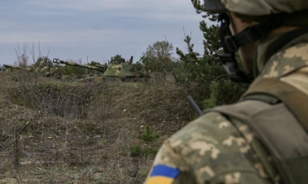 Российские войска обстреляли жилые дома в Житомирской области