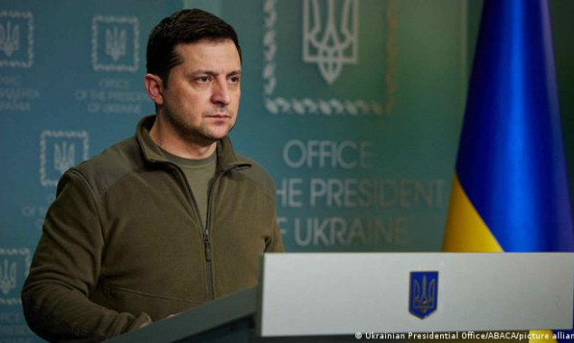 Украина готова к переговорам в любой стране, с которой не летят ракеты, - Зеленский