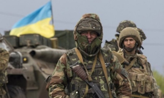 В Киев заходит украинская военная техника для обороны столицы