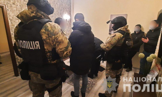 Полиция Киевщины отчиталась о разоблачении подпольного бизнеса по предоставлению сексуальных услуг (фото, видео)