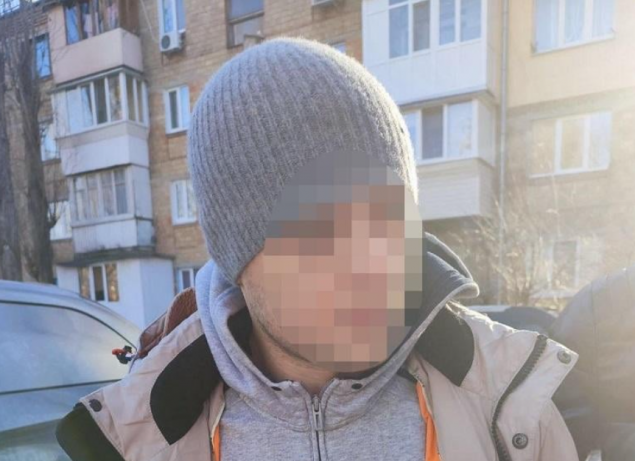 В Киеве мужчина “заминировал” торговый центр после конфликта с его сотрудниками