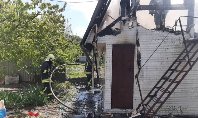 На Київщині за добу знешкоджено понад 940 боєприпасів, ліквідовано 42 пожежі, триває підключення води та газу, - КОВА