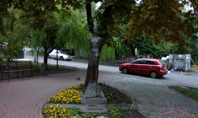 Кияни просять демонтувати пам’ятник Космодем’янській на вулиці Гончара