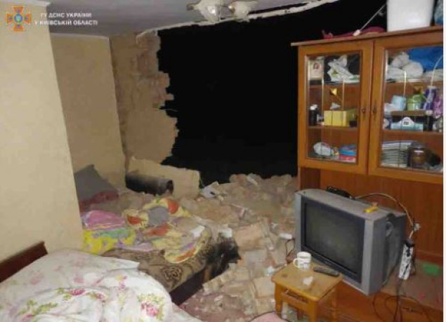 На Київщині стався вибух газу в приватному будинку (фото)