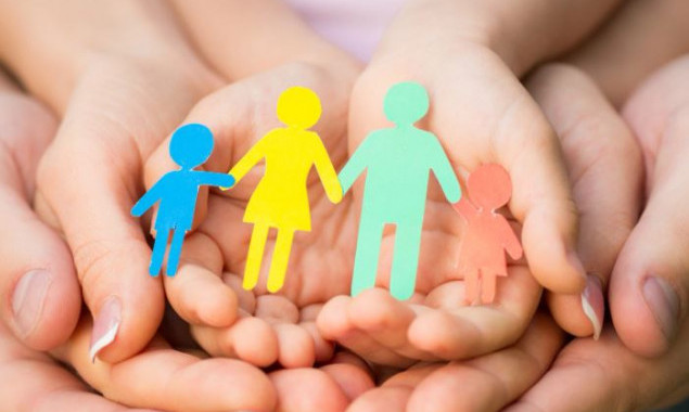 Сім’ї з дітьми Бучанської громади можуть отримати безкоштовну соціально-психологічну допомогу