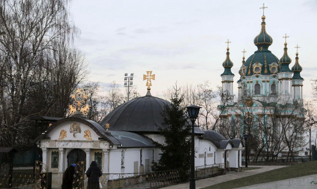 Господарський суд Києва зобов'язав знести храм-МАФ на території Національного музею історії